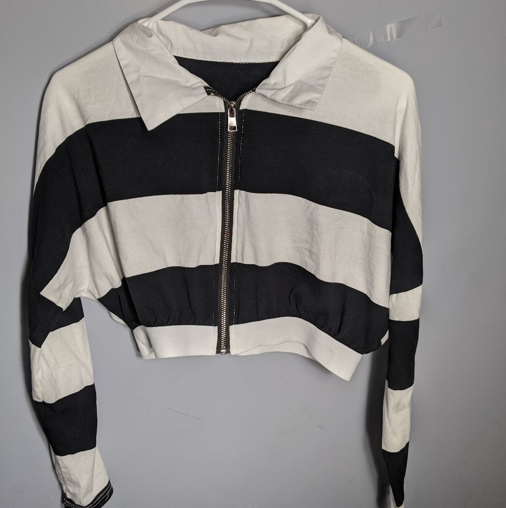 Cropped striped polo